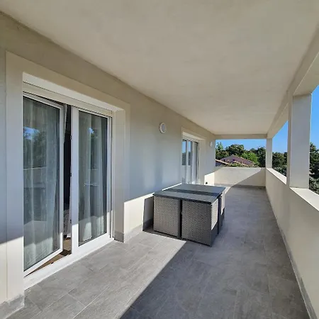 Appartement Oliviaaxelle Venzolasca Exterior foto